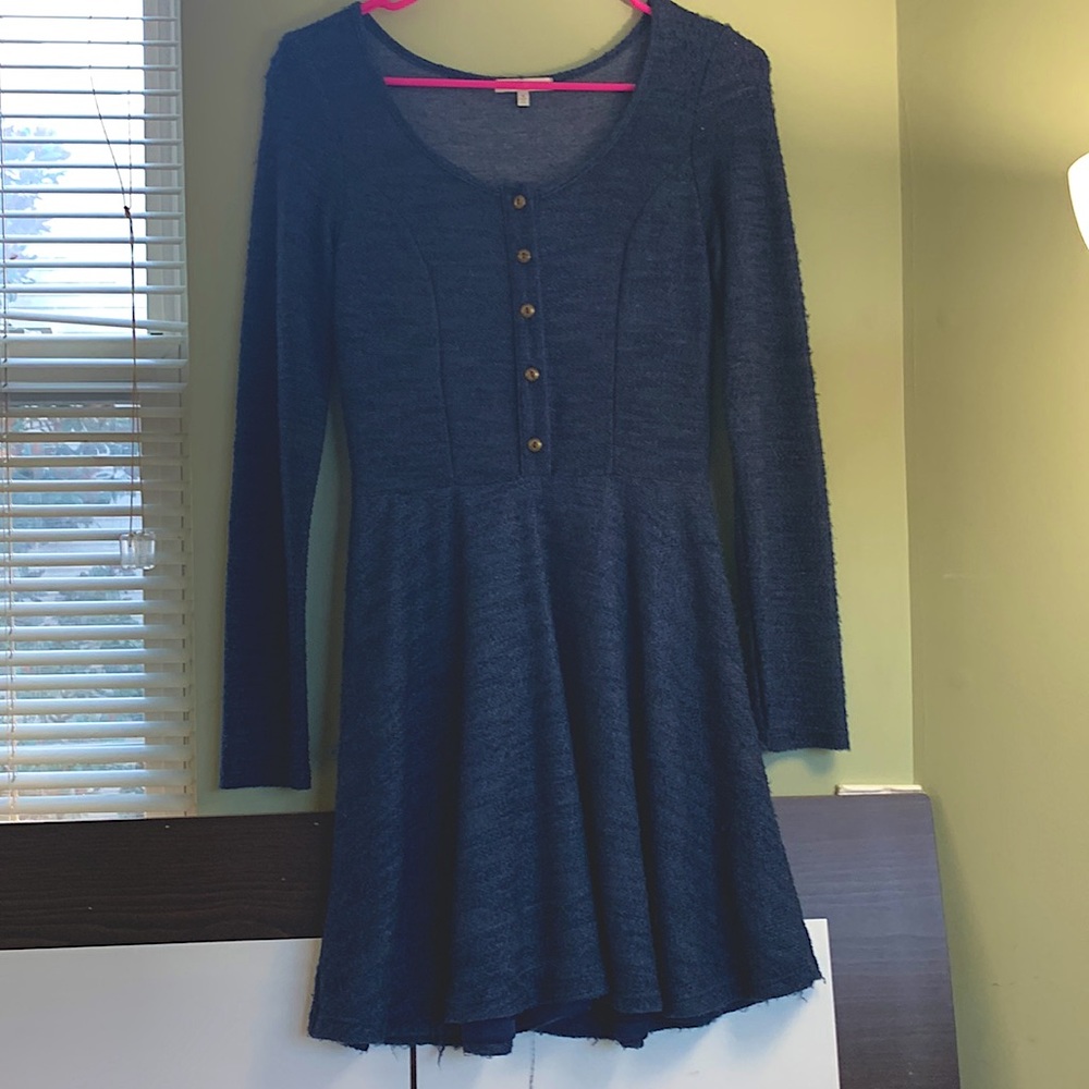 Cute Navy long sleeve dress